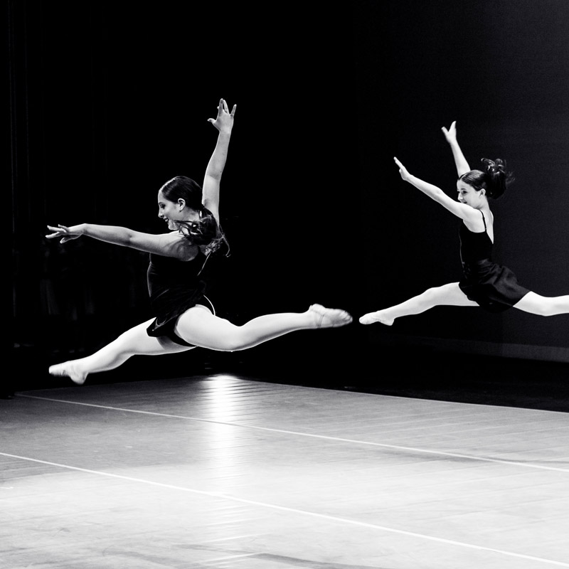 Rhythm and Soul dancers